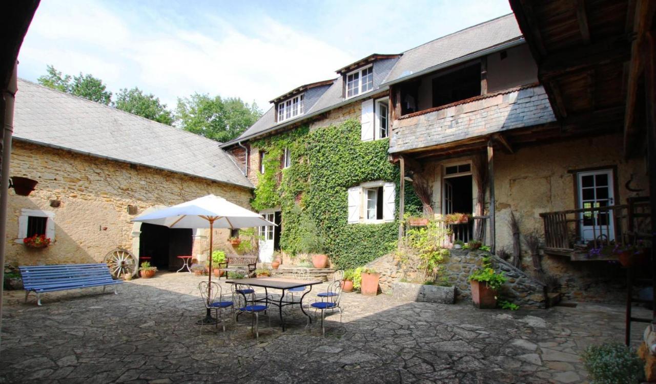 La Ferme Dague Bed & Breakfast Lasseube Ngoại thất bức ảnh